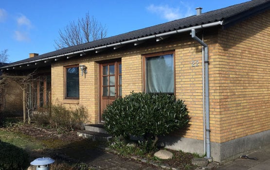 gult hus hulmursisolering